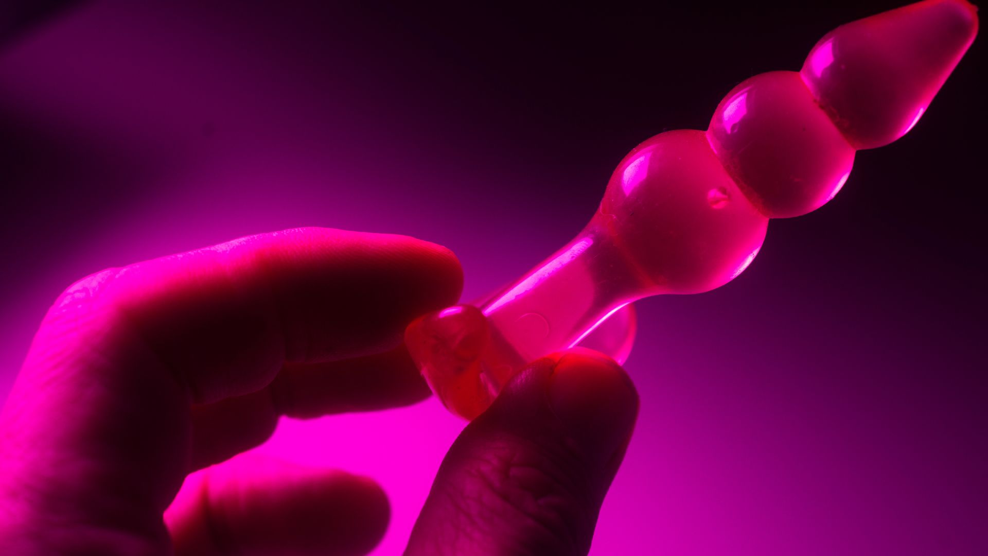 How To Use A Butt Plug – Ultimate Guide For Beginner’s Pleasure