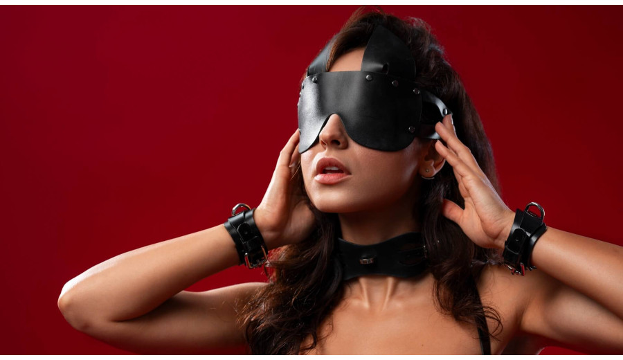 How To Use A Blindfold In The Bedroom?