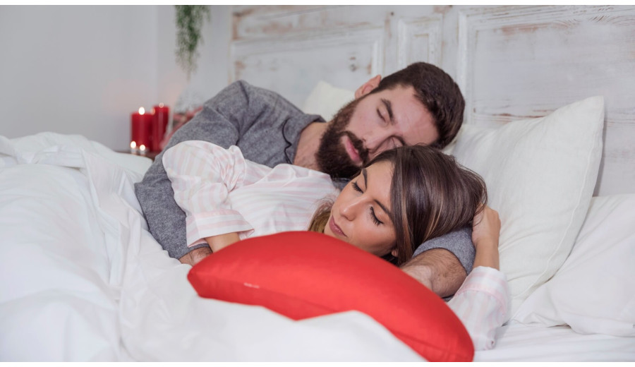 How to Introduce Kink to a Partner (Without Ruining Things)