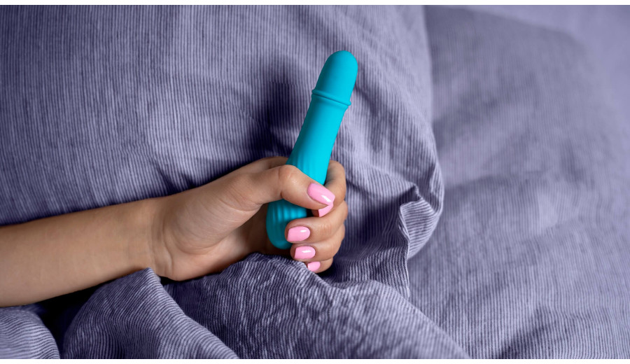 The Pleasures Of Realistic Vibrators and Dildos