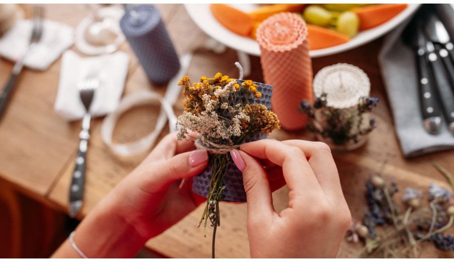 What is Wax Play and How to do it Safely?